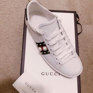 GUCCI Sneakers